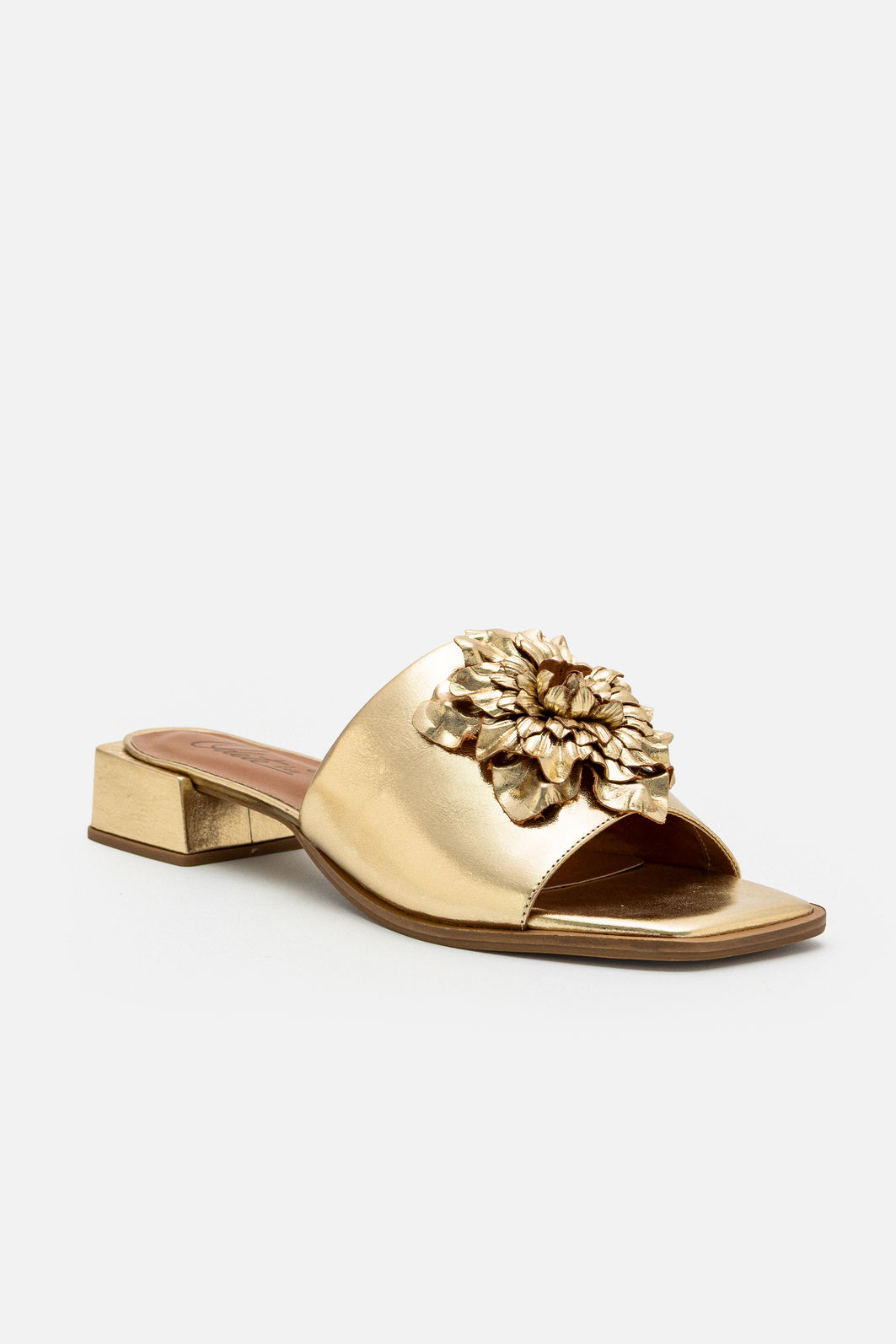 Mule em Couro com Max Flor Elegante Champagne Mule em Couro com Max Flor Elegante Champagne
