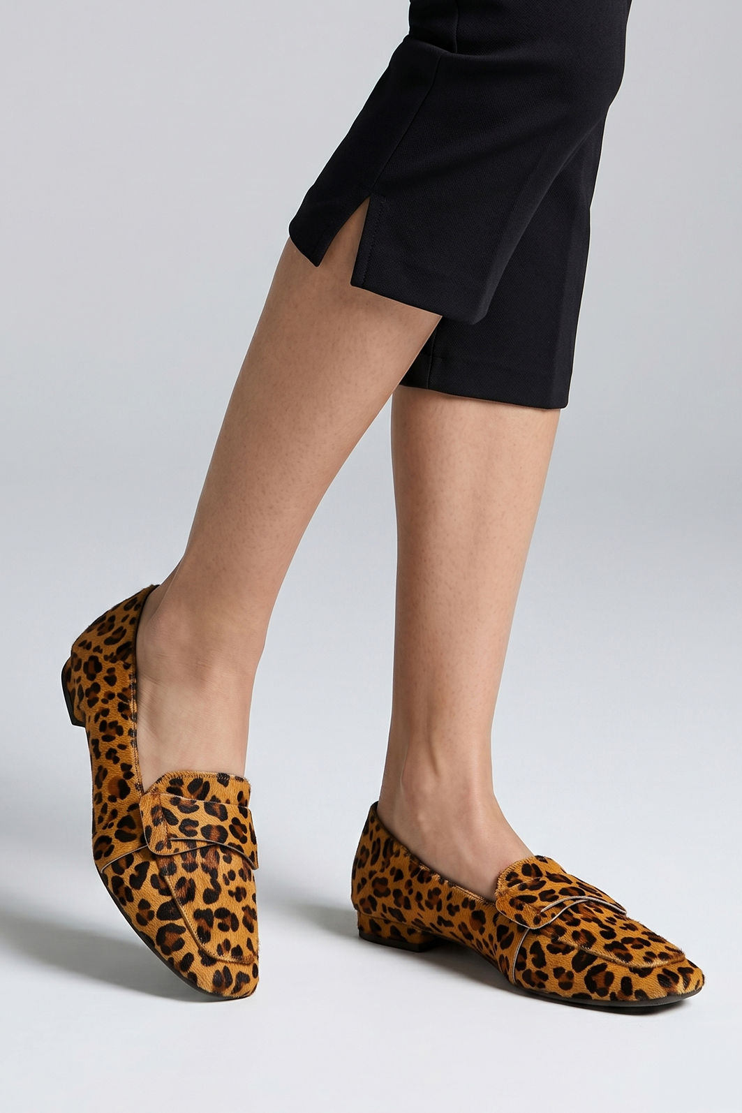 Mocassim Elegante em Couro Onça Mocassim Elegante em Couro Onça