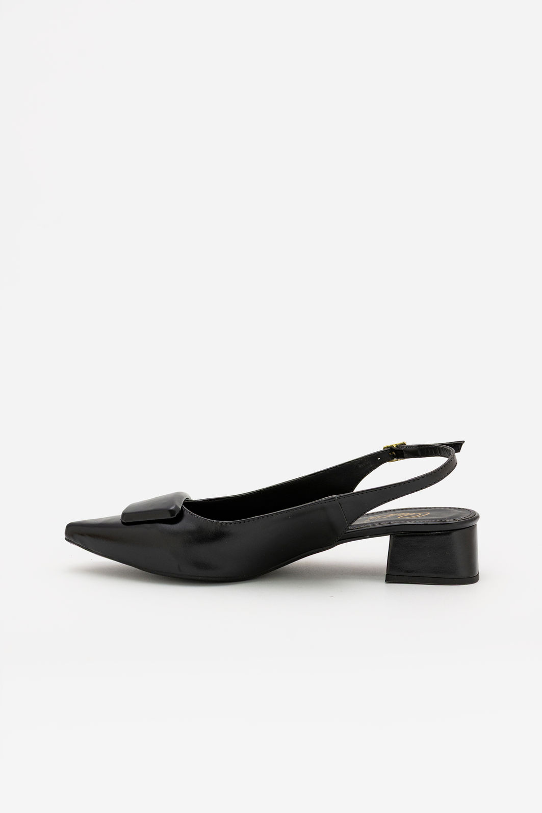 Chanel com Enfeite e Salto Baixo Preto Chanel com Enfeite e Salto Baixo Preto