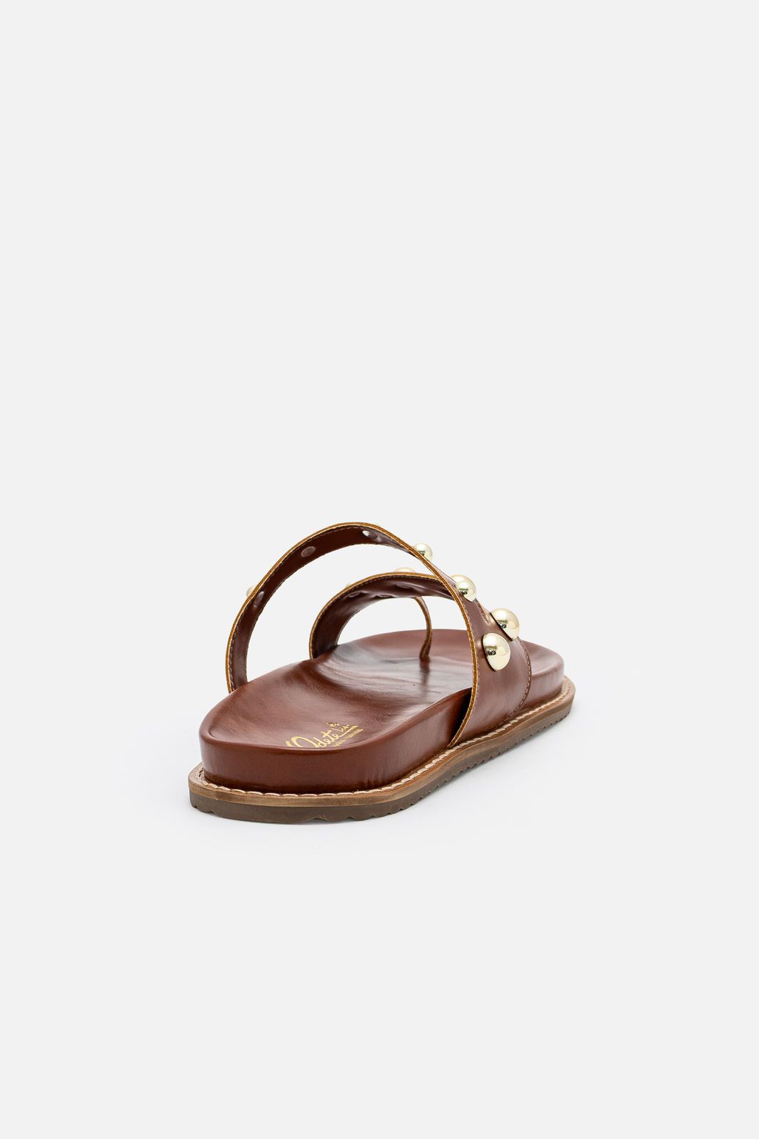 Papete com Dedão e Enfeites Metálicos Tostado Papete com Dedão e Enfeites Metálicos Tostado