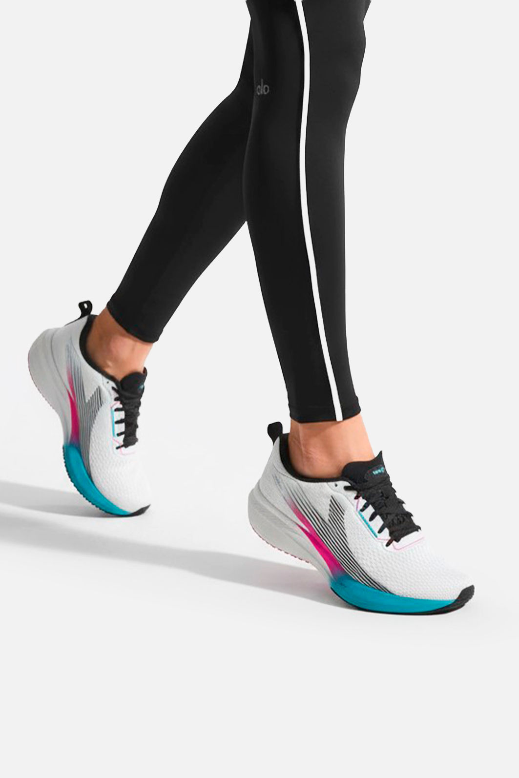 Tênis Esportivo Yflash Branco Tênis Esportivo Yflash Branco