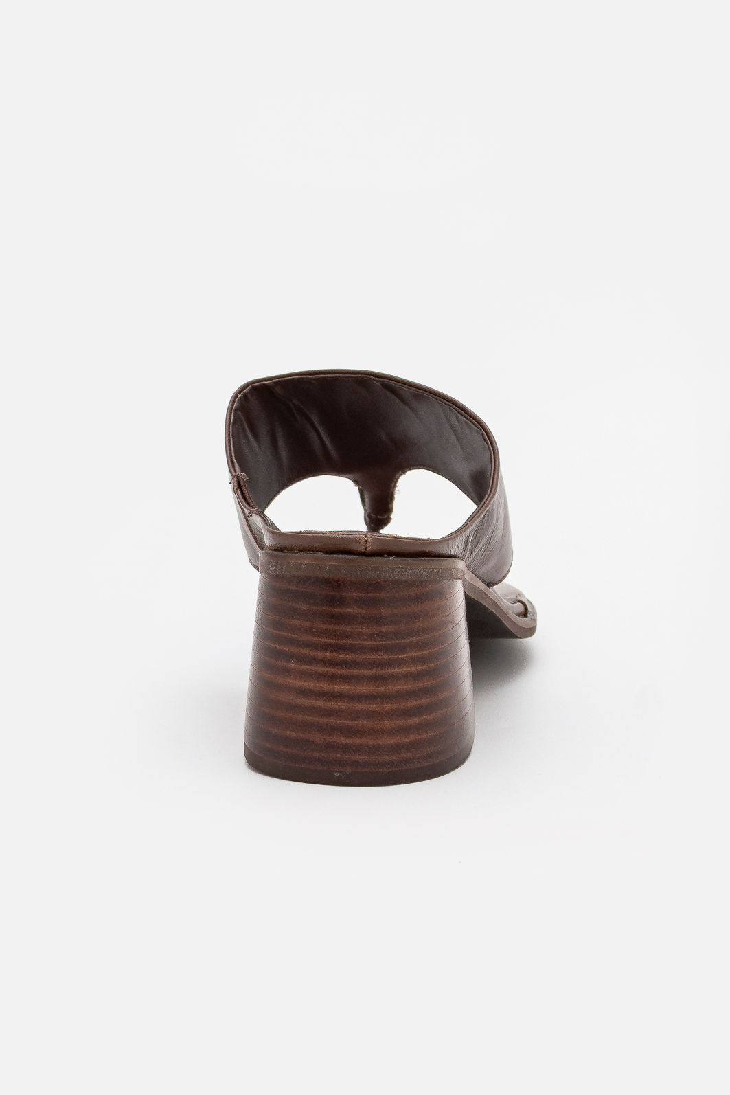 Mule Minimalista em Couro com Salto Blocão Café Mule Minimalista em Couro com Salto Blocão Café