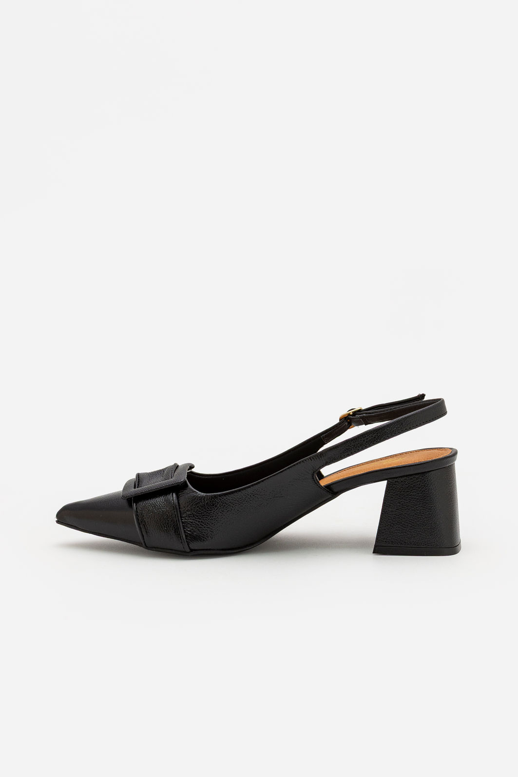 Chanel em Couro com Fivela e Salto Bloco Preto Chanel em Couro com Fivela e Salto Bloco Preto