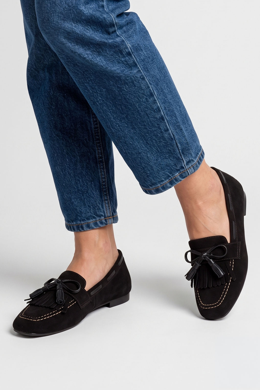 Mocassim em Camurça com Franja Preto Mocassim em Camurça com Franja Preto