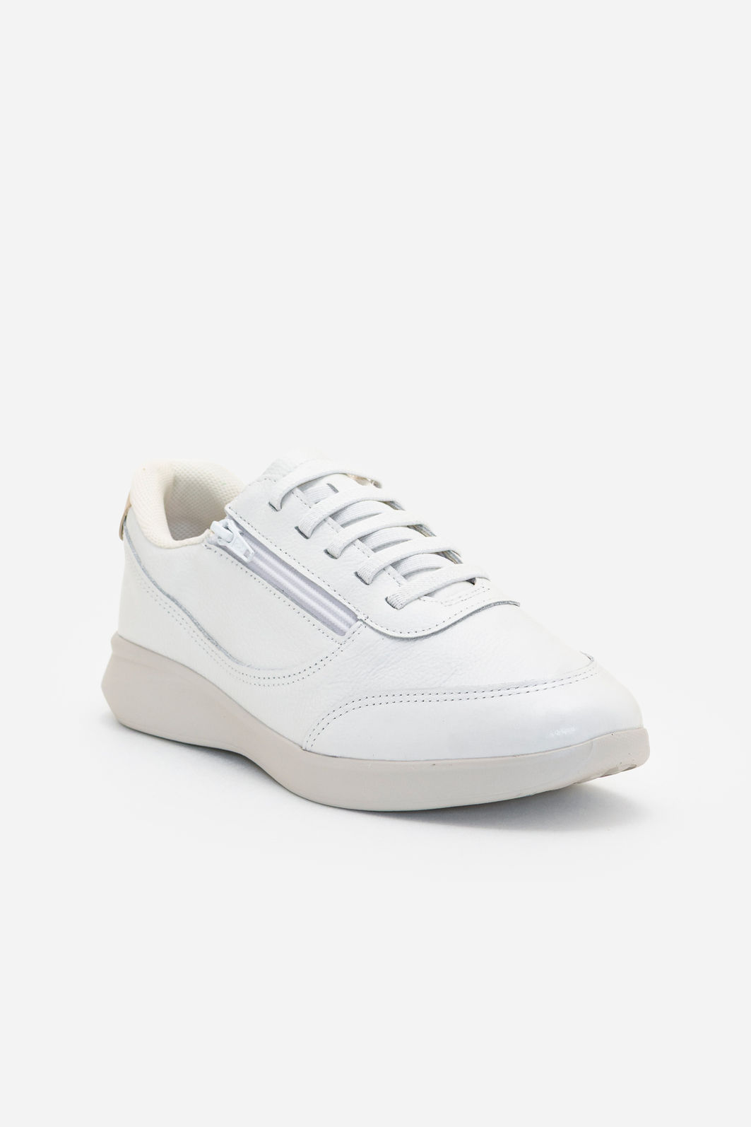 Tênis em Couro Usaflex Branco Tênis em Couro Usaflex Branco