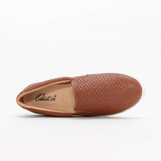 Tênis Slip On Confortável Castanho