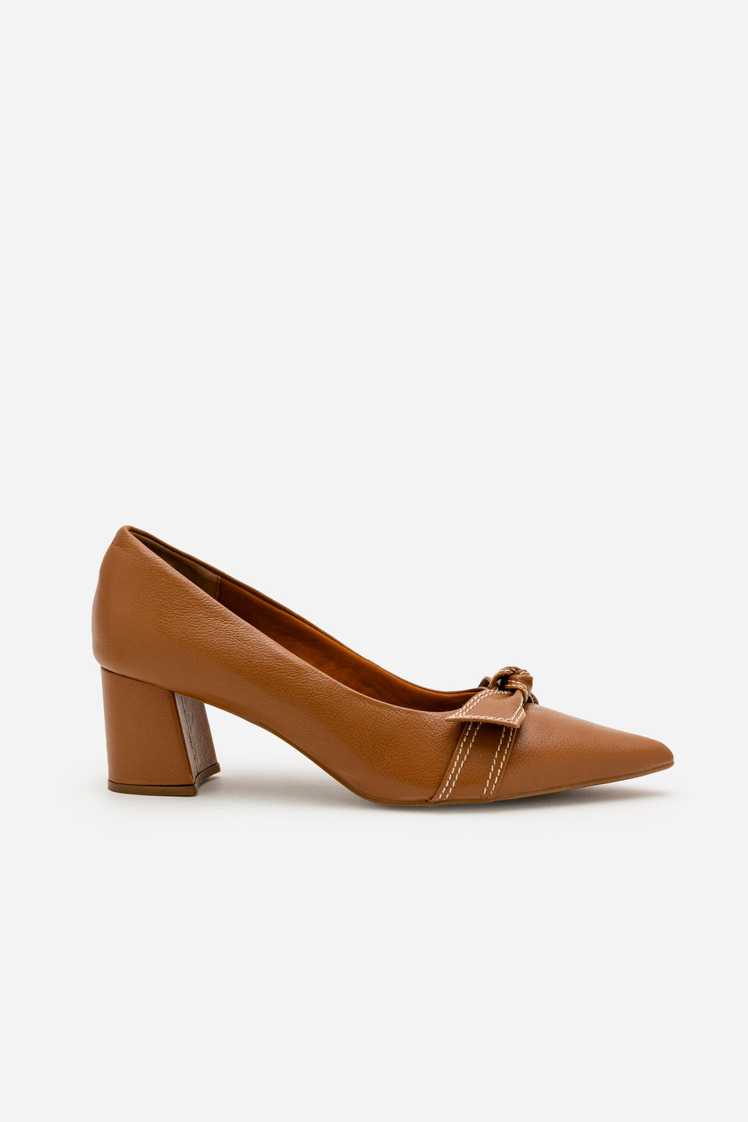 Scarpin Laço com Pesponto em Couro Caramelo Scarpin Laço com Pesponto em Couro Caramelo