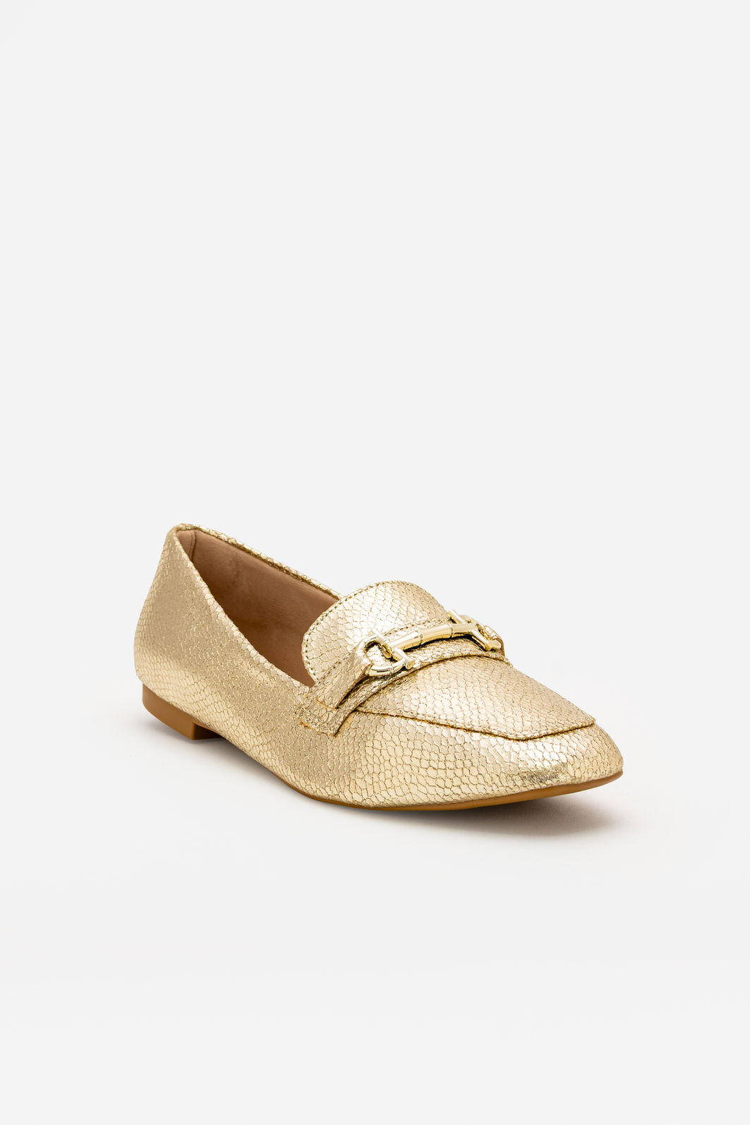 Mocassim Tradicional Texturizado com Detalhe Metálico Ouro Mocassim Tradicional Texturizado com Detalhe Metálico Ouro