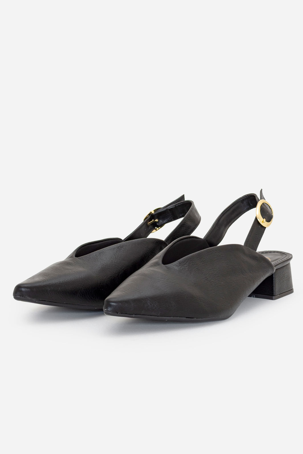 Slingback com Decote e Salto Baixo Preto Slingback com Decote e Salto Baixo Preto
