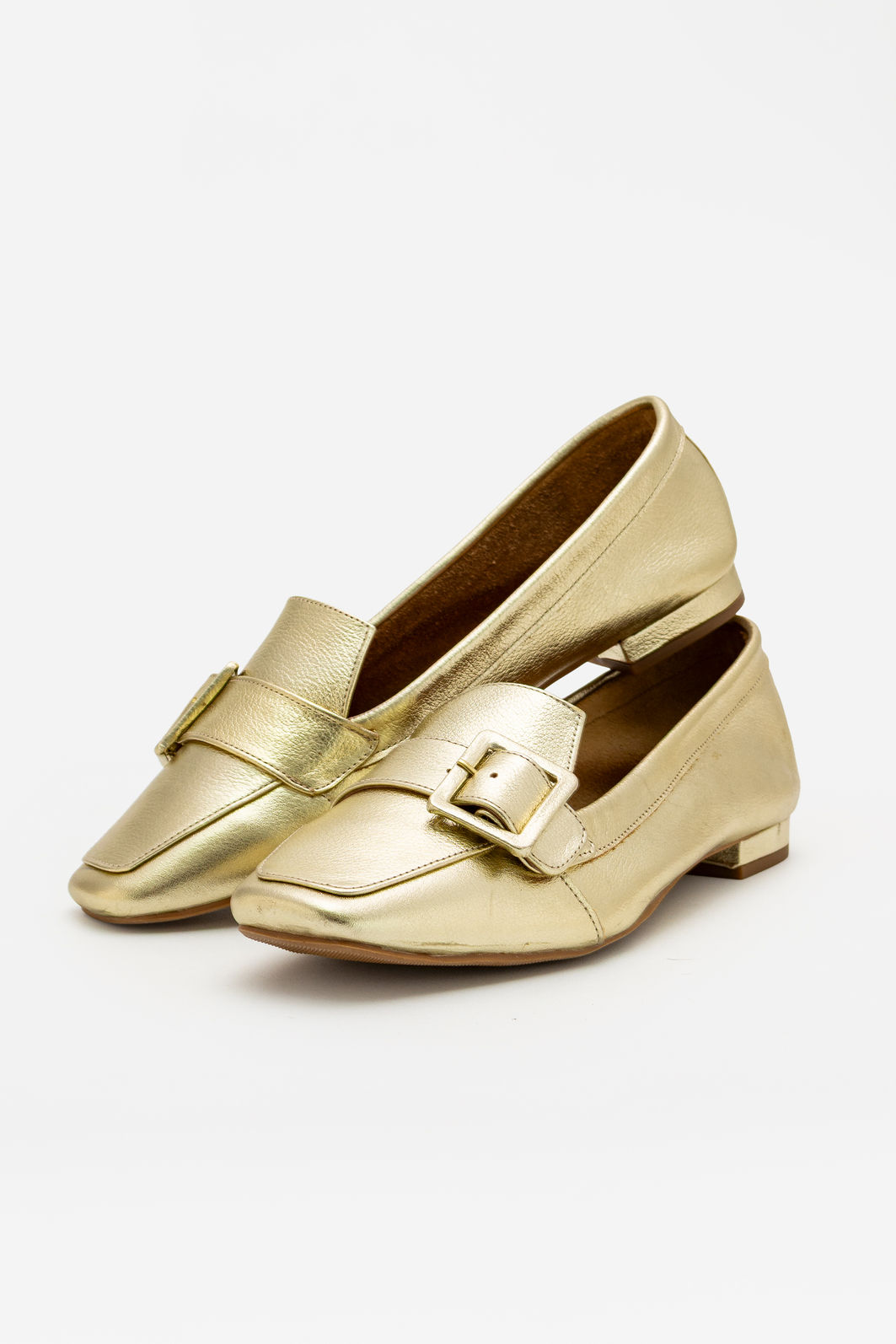 Mocassim em Couro com Fivela Champagne Mocassim em Couro com Fivela Champagne