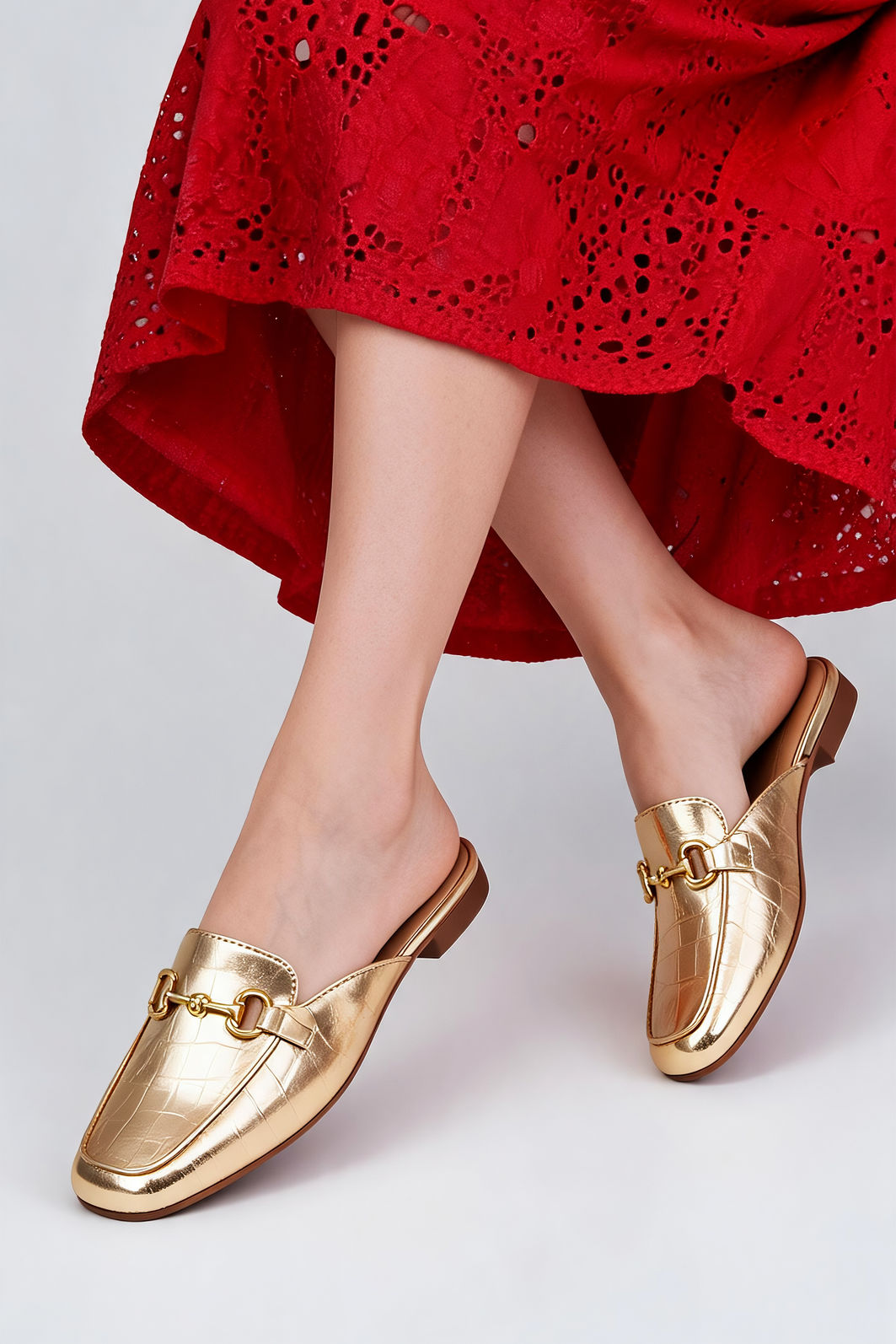 Mule em Croco com Horsebit Champagne