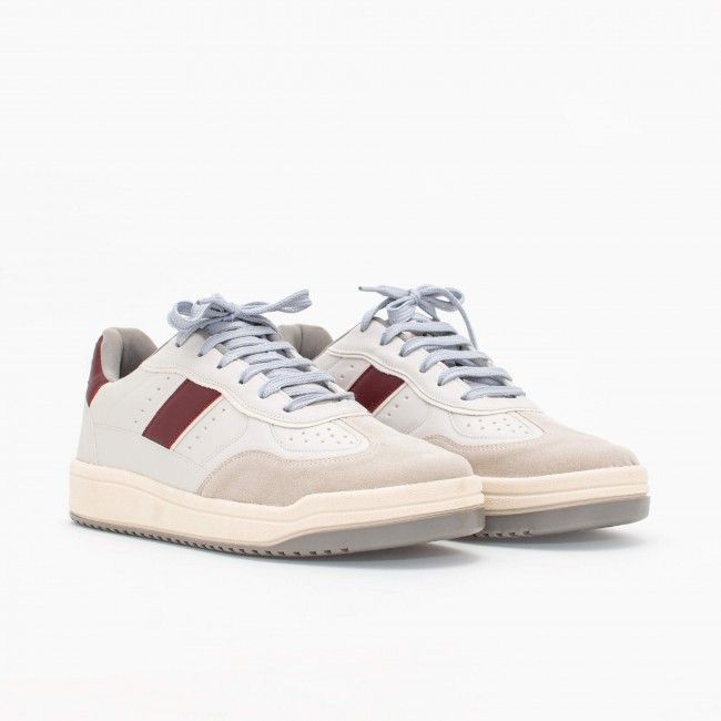 Tênis Casual Retrô Bordo Tênis Casual Retrô Bordo