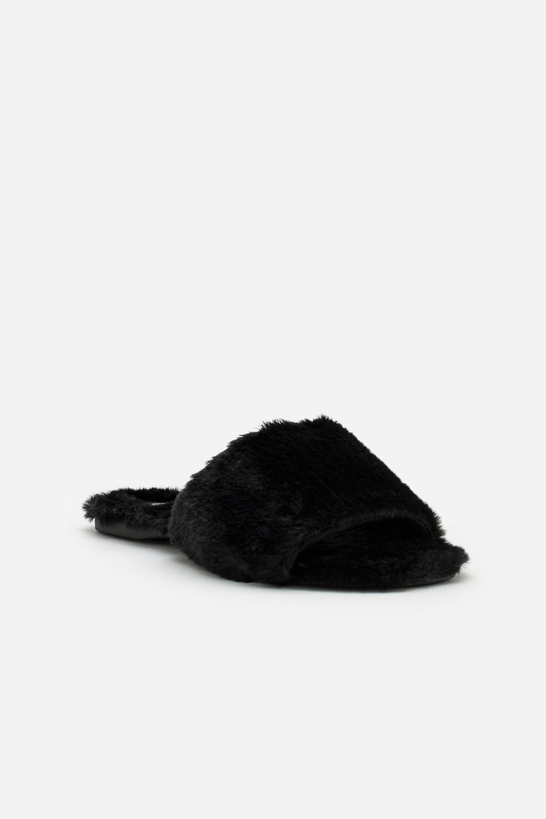 Pantufa com Tira Larga Preta Pantufa com Tira Larga Preta