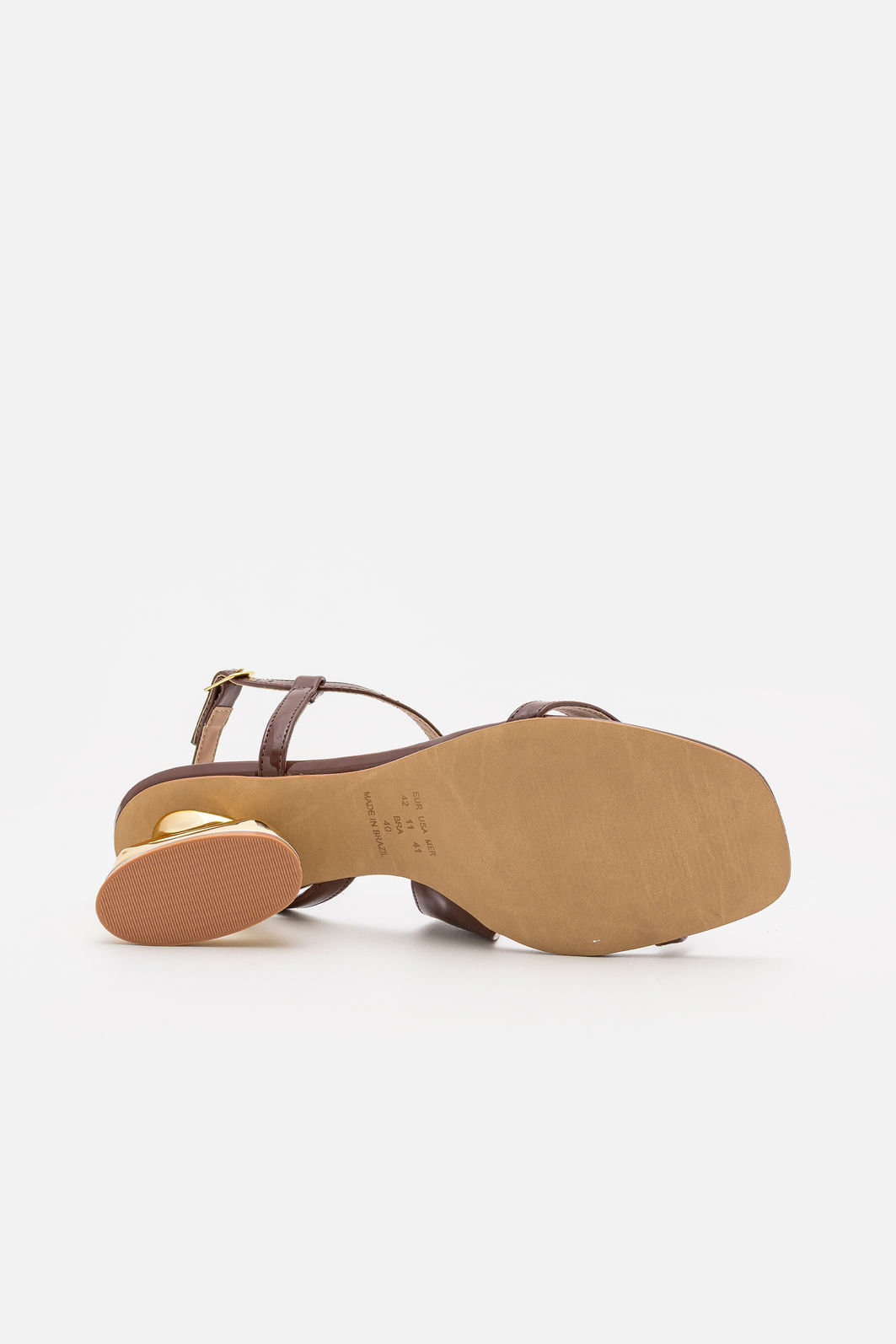 Sandália Verniz Poderosa com Esfera e Salto Cromado Marrom Sandália Verniz Poderosa com Esfera e Salto Cromado Marrom