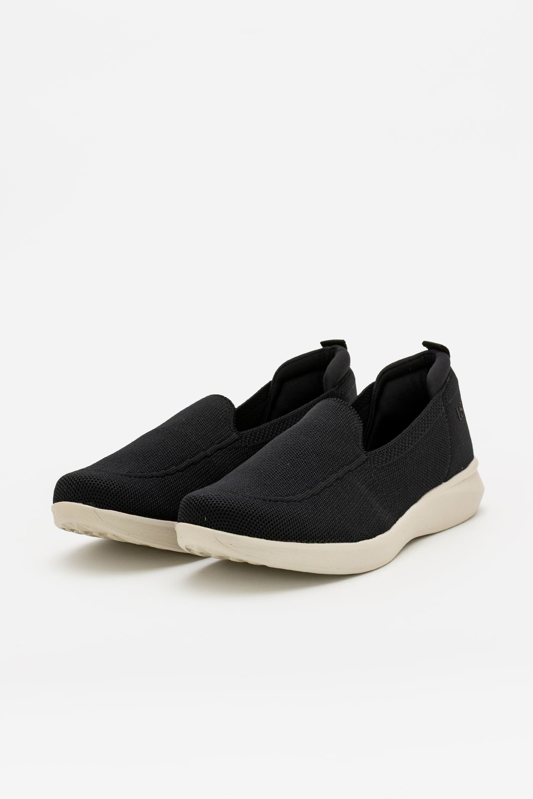 Tênis Slip On em Tricô Usaflex Preto Tênis Slip On em Tricô Usaflex Preto