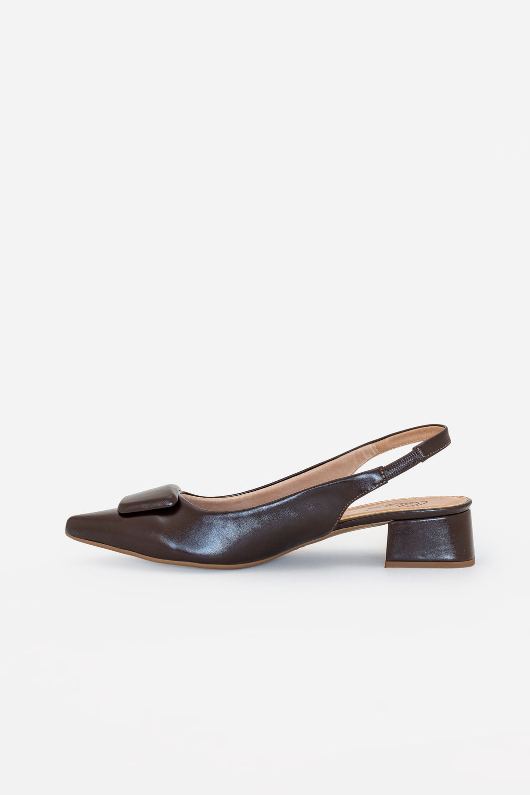 Slingback com Enfeite e Salto Baixo Marrom Slingback com Enfeite e Salto Baixo Marrom