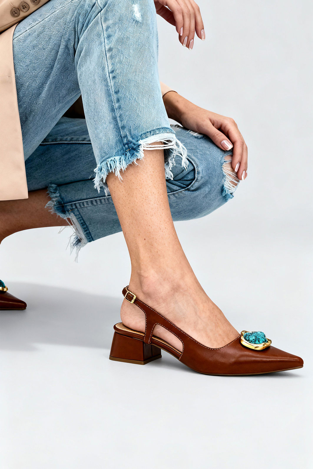 Chanel com Pedra Orgânica Azul Tostado Chanel com Pedra Orgânica Azul Tostado