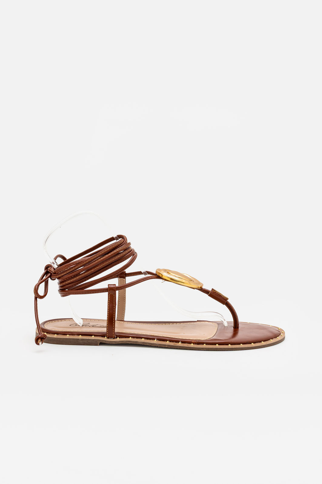 Rasteira com Enfeite Metálico e Amarração Tostado Rasteira com Enfeite Metálico e Amarração Tostado