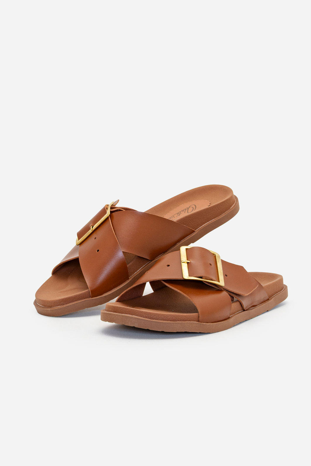 Papete com Tiras Cruzadas e Maxi Fivela Caramelo Papete com Tiras Cruzadas e Maxi Fivela Caramelo