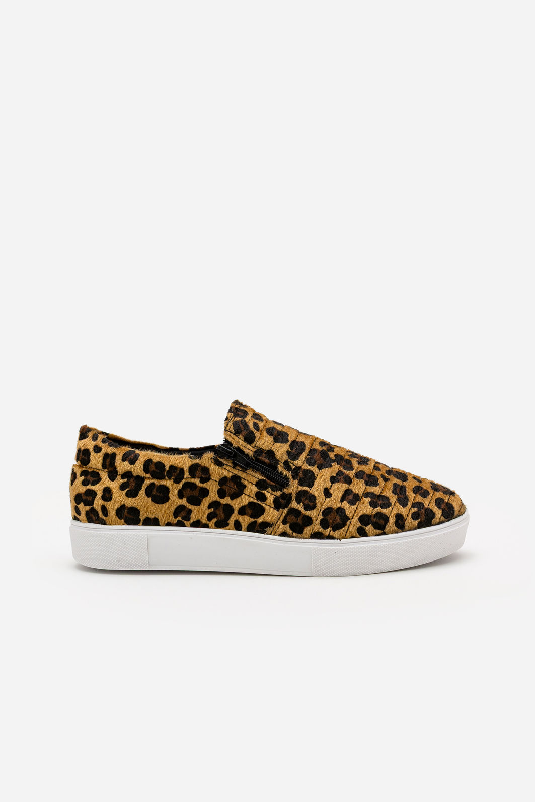 Tênis Slip On com Recortes Onça