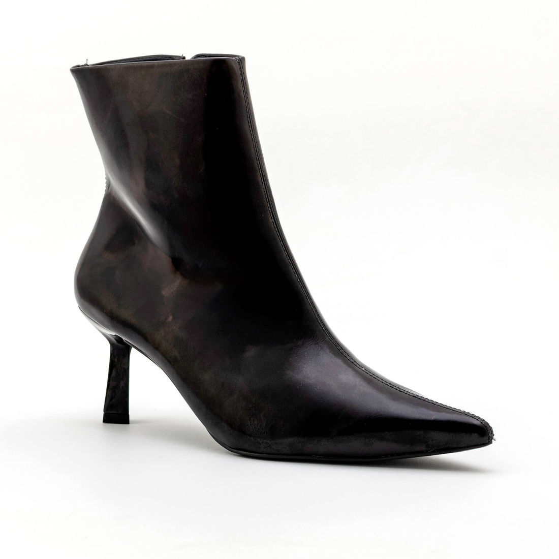 Bota Poderosa Com Salto Geométrico Preta Bota Poderosa Com Salto Geométrico Preta