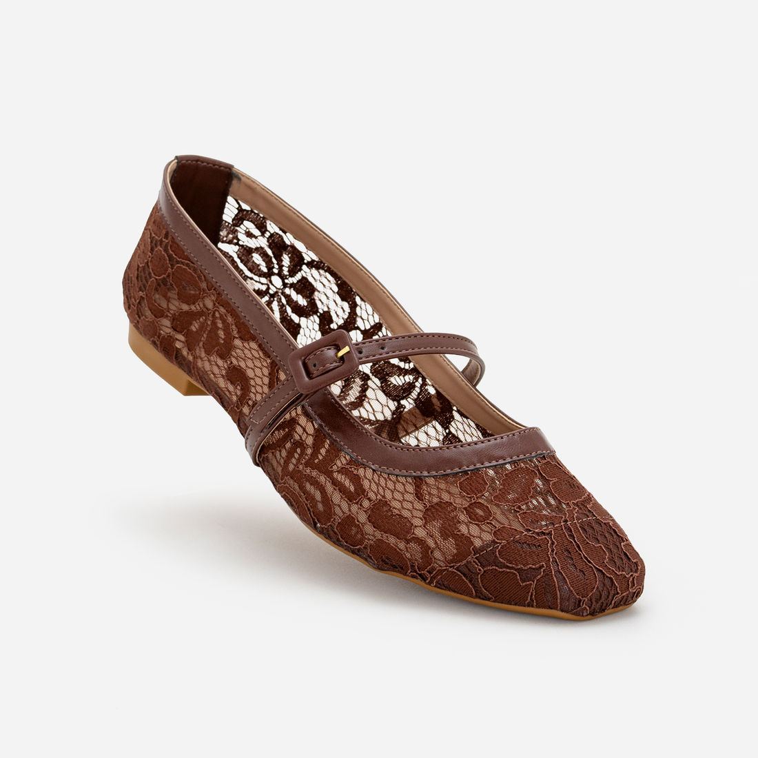 Sapatilha em Renda com Fivela Lateral Marrom Sapatilha em Renda com Fivela Lateral Marrom