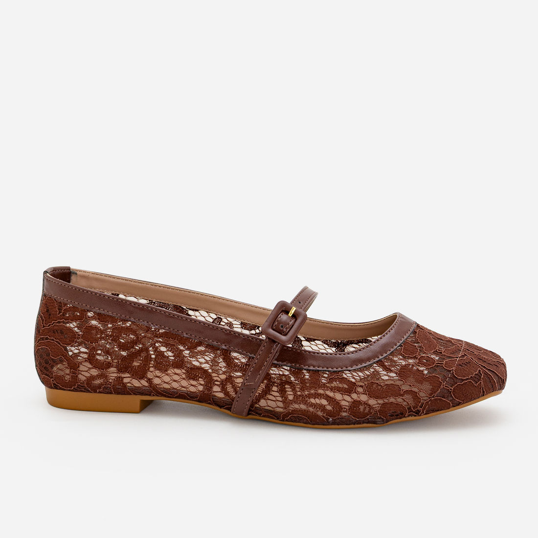 Sapatilha em Renda com Fivela Lateral Marrom Sapatilha em Renda com Fivela Lateral Marrom