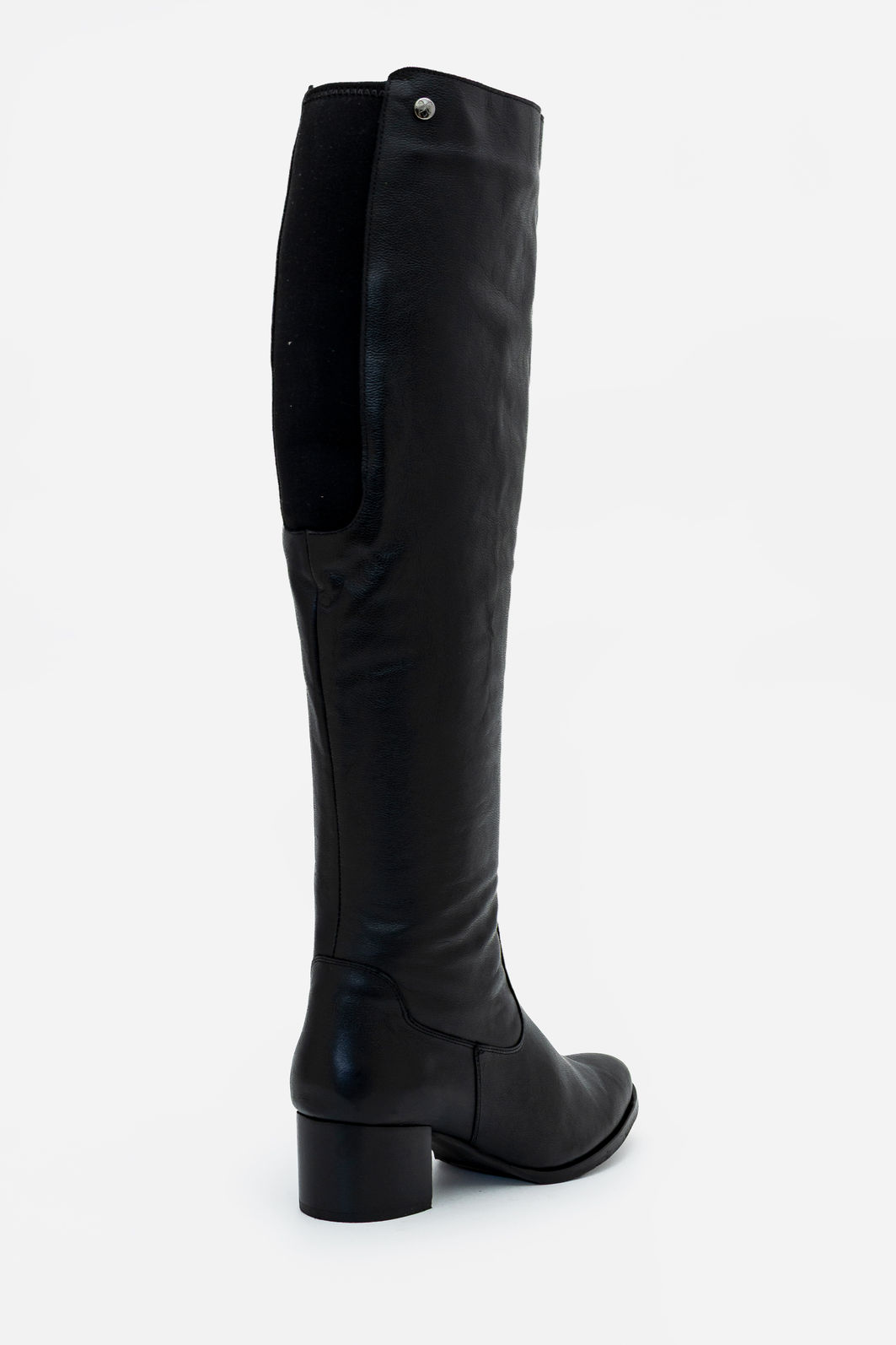 Bota em Couro Cano Longo Preta Bota em Couro Cano Longo Preta