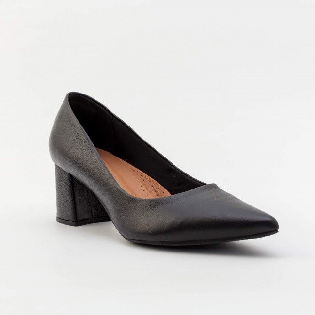Scarpin Clássico em Couro Preto Scarpin Clássico em Couro Preto