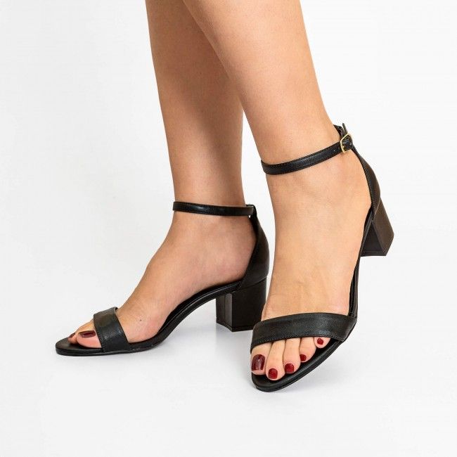 Sandália Tem Que Ter Delicada Preta Sandália Tem Que Ter Delicada Preta