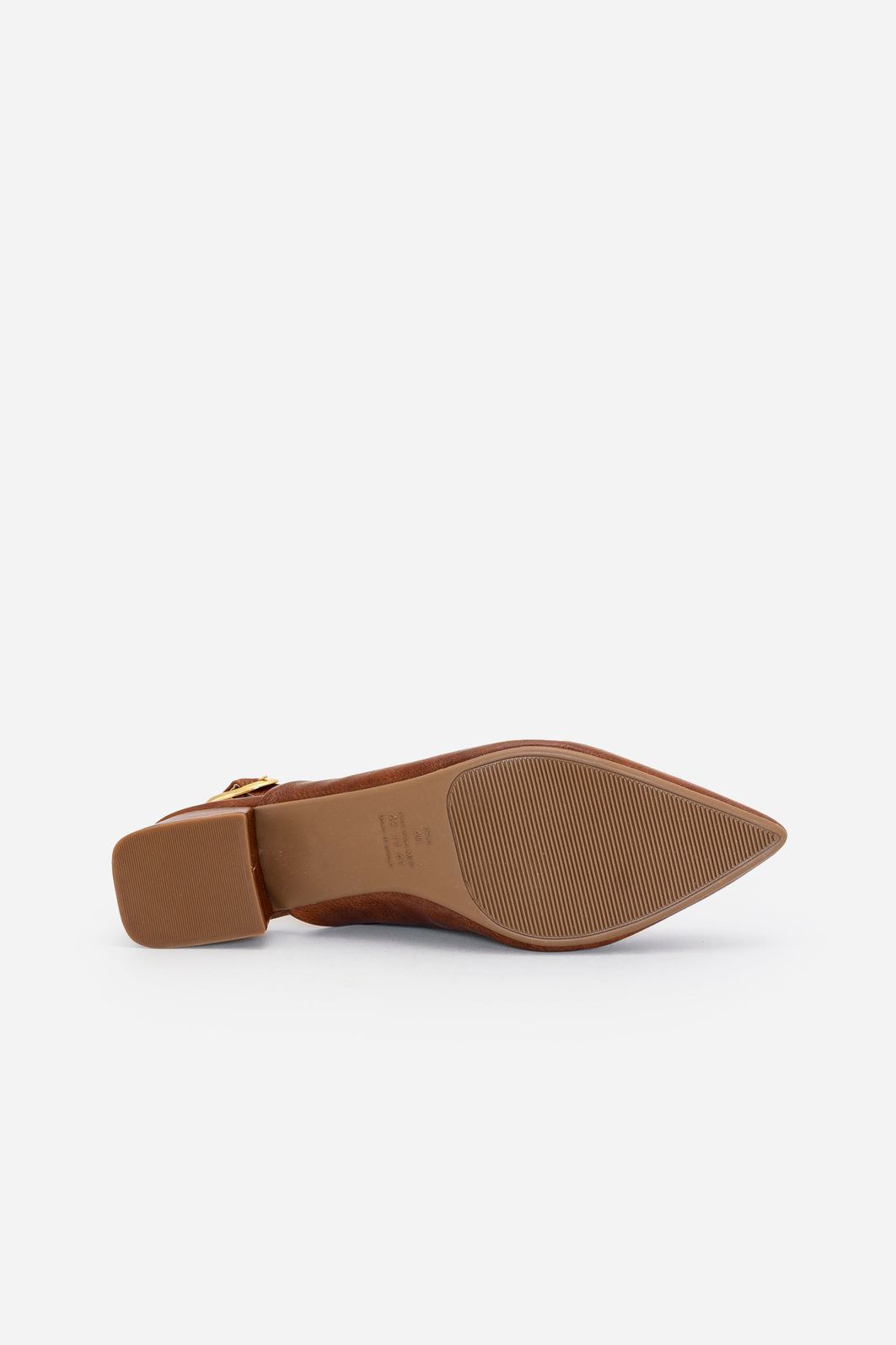 Slingback com Decote e Salto Baixo Tostado Slingback com Decote e Salto Baixo Tostado