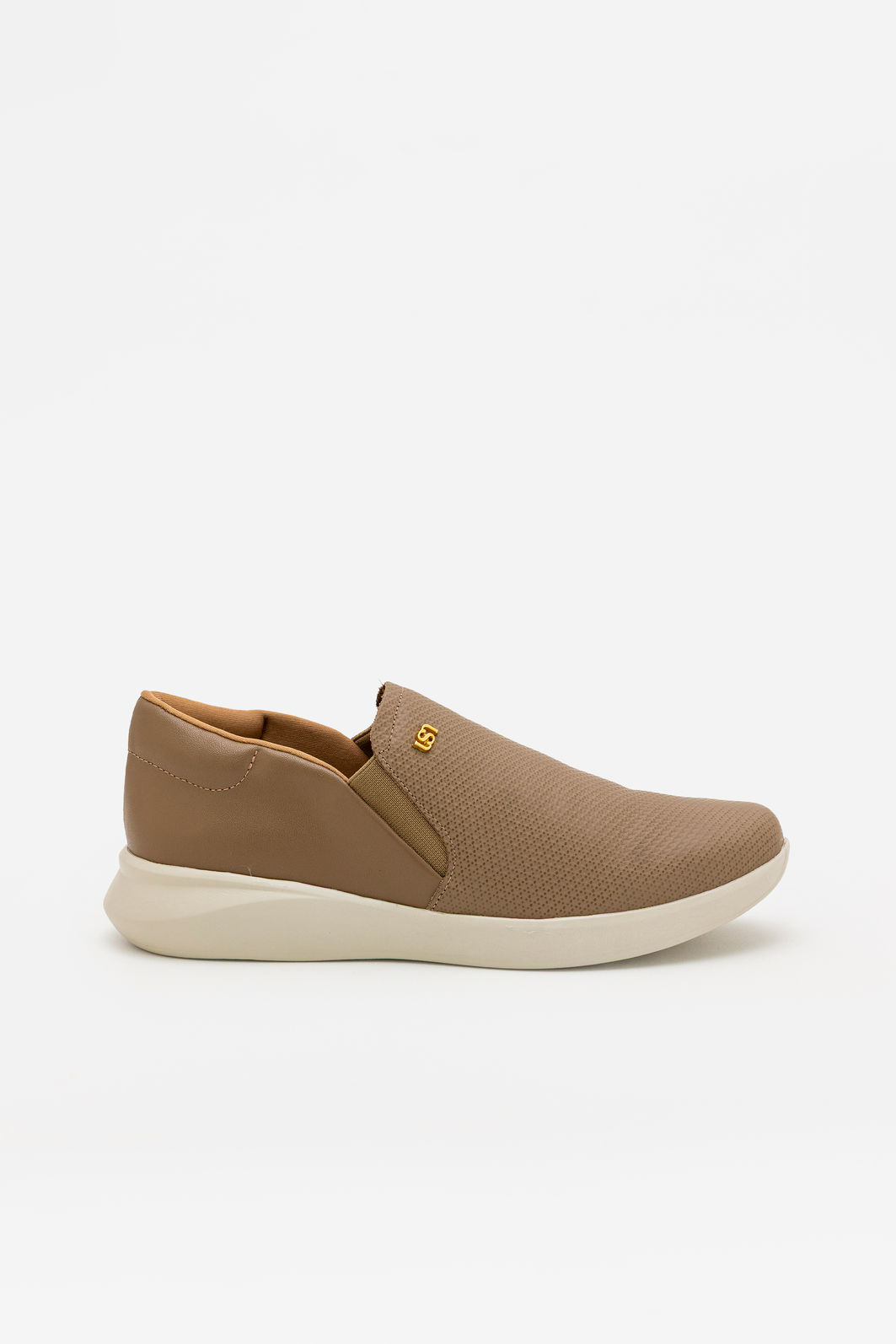 Tênis Slip On em Couro Usaflex Amêndoa Tênis Slip On em Couro Usaflex Amêndoa
