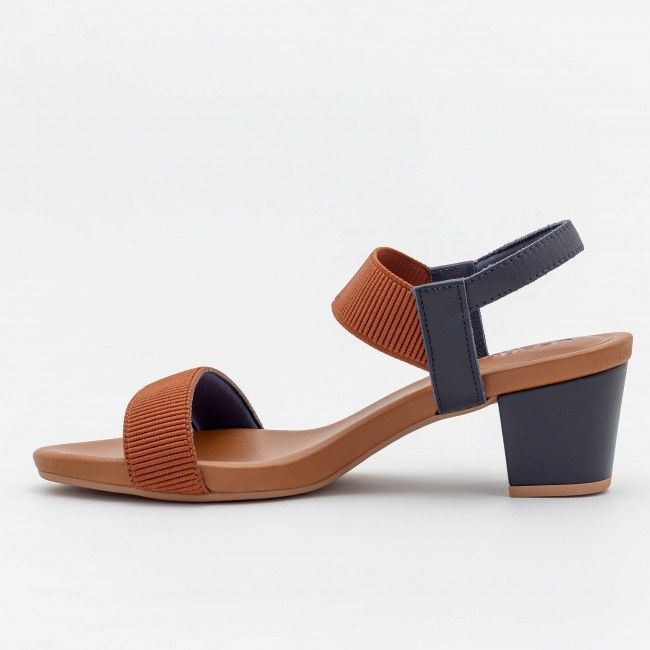 Sandália Usaflex Confortável com Salto Bloco Marinho Sandália Usaflex Confortável com Salto Bloco Marinho