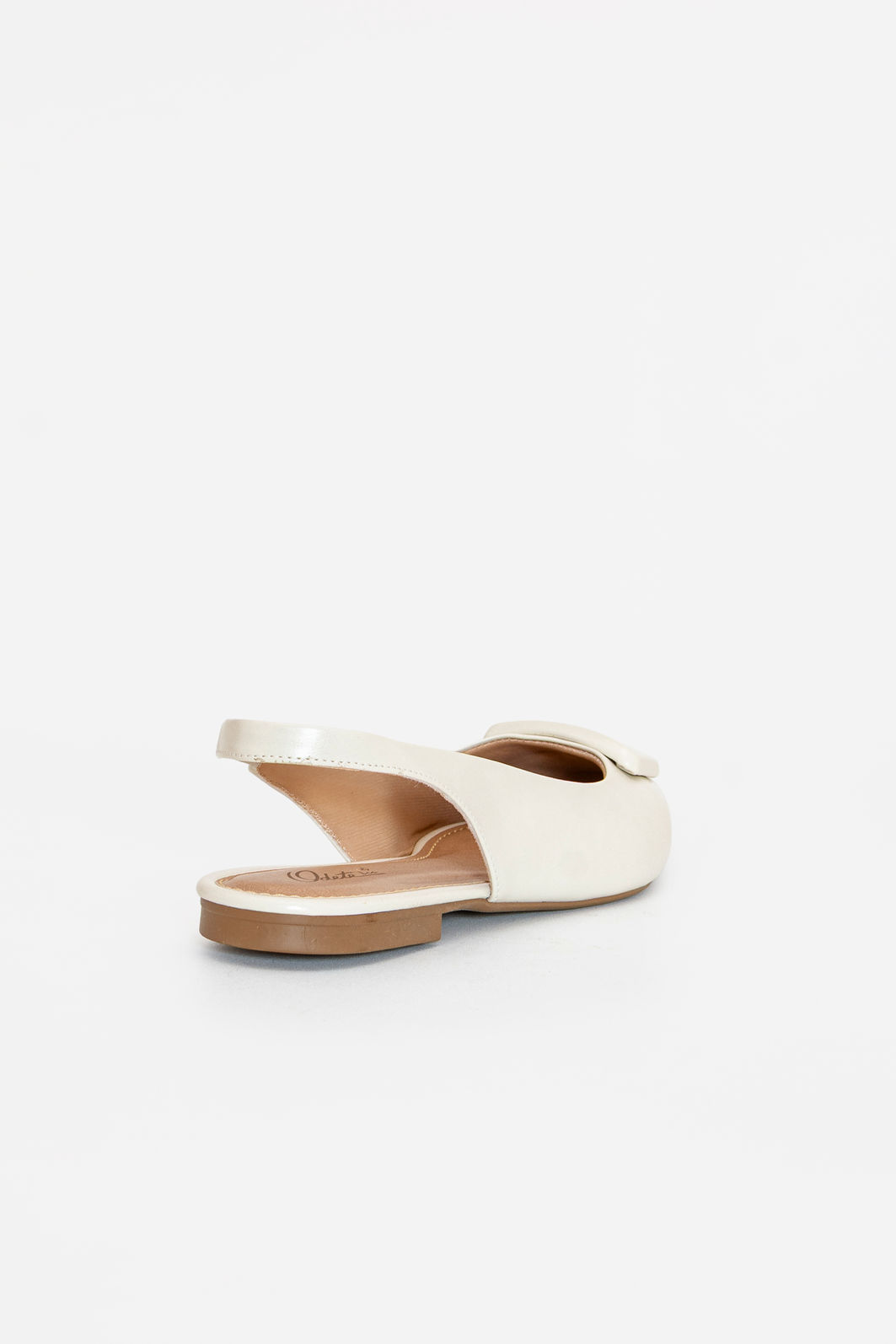 Slingback com Enfeite Rasteiro Off White Slingback com Enfeite Rasteiro Off White