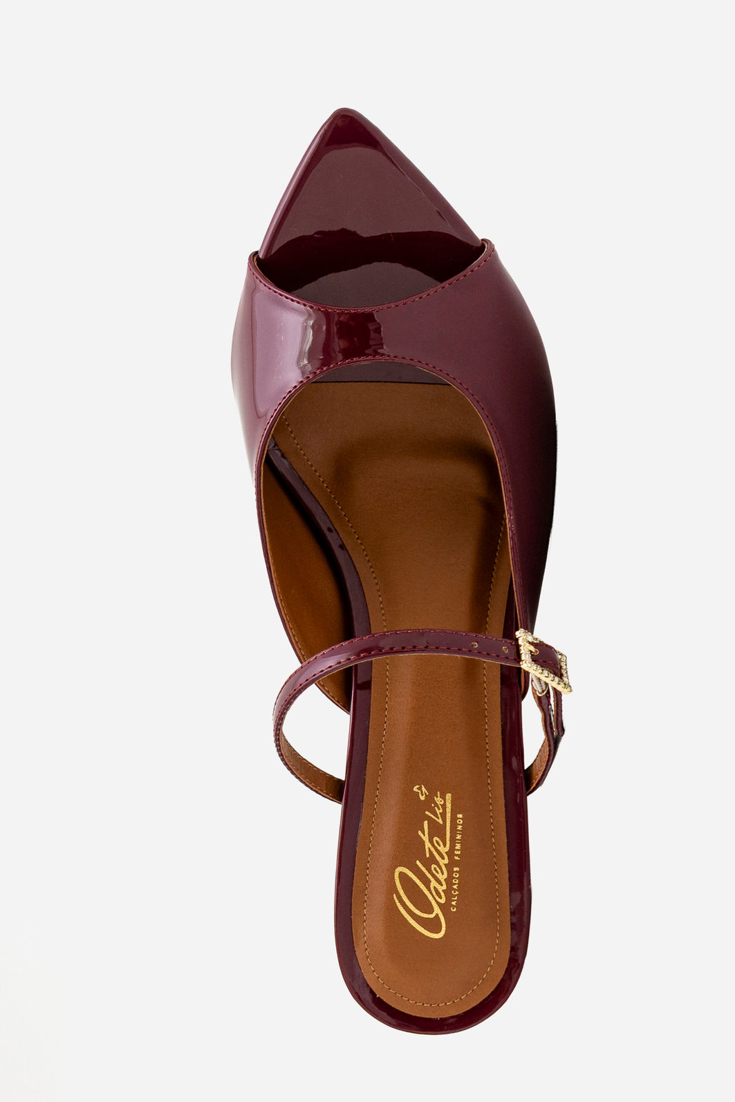 Mule em Verniz com Fivela Strass e Salto Taça Bordo Mule em Verniz com Fivela Strass e Salto Taça Bordo