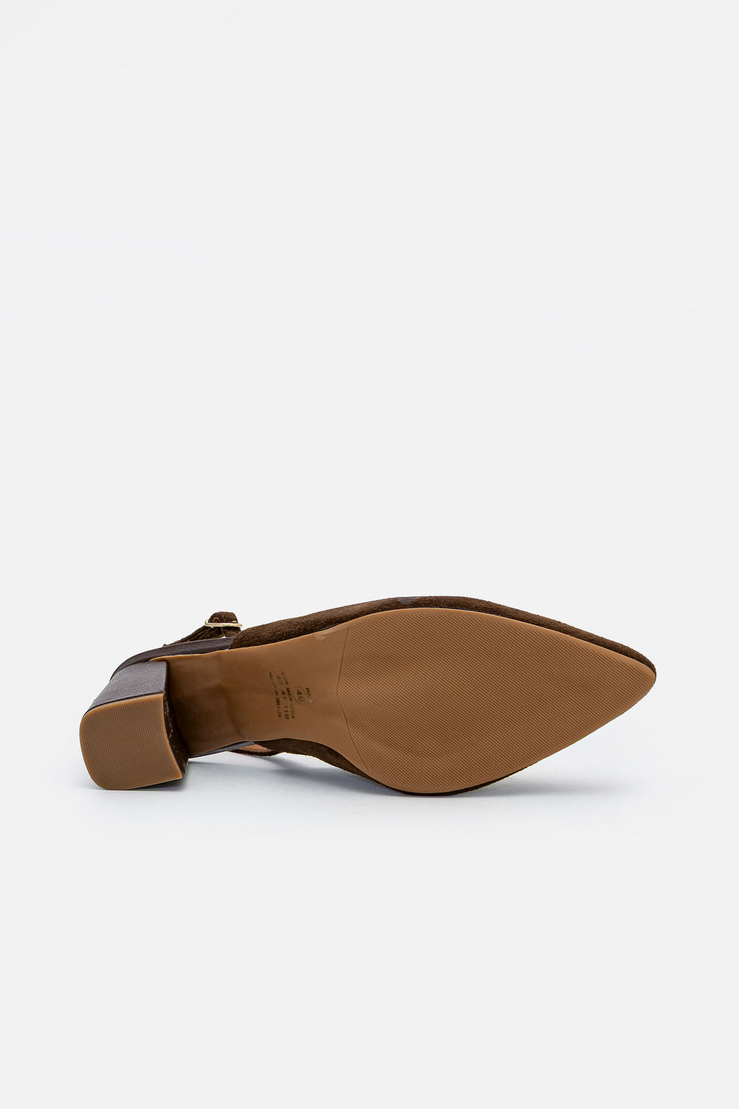 Chanel em Camurça com Salto Bloco Café Chanel em Camurça com Salto Bloco Café