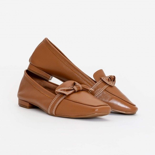Mocassim em Couro com Lacinho Delicado Caramelo Mocassim em Couro com Lacinho Delicado Caramelo