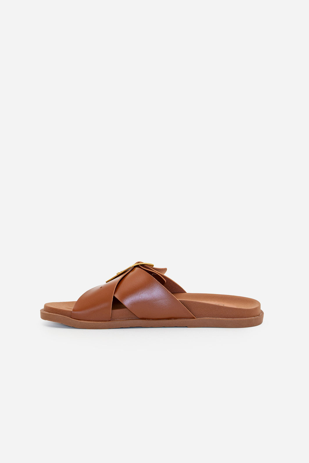 Papete com Tiras Cruzadas e Maxi Fivela Caramelo Papete com Tiras Cruzadas e Maxi Fivela Caramelo
