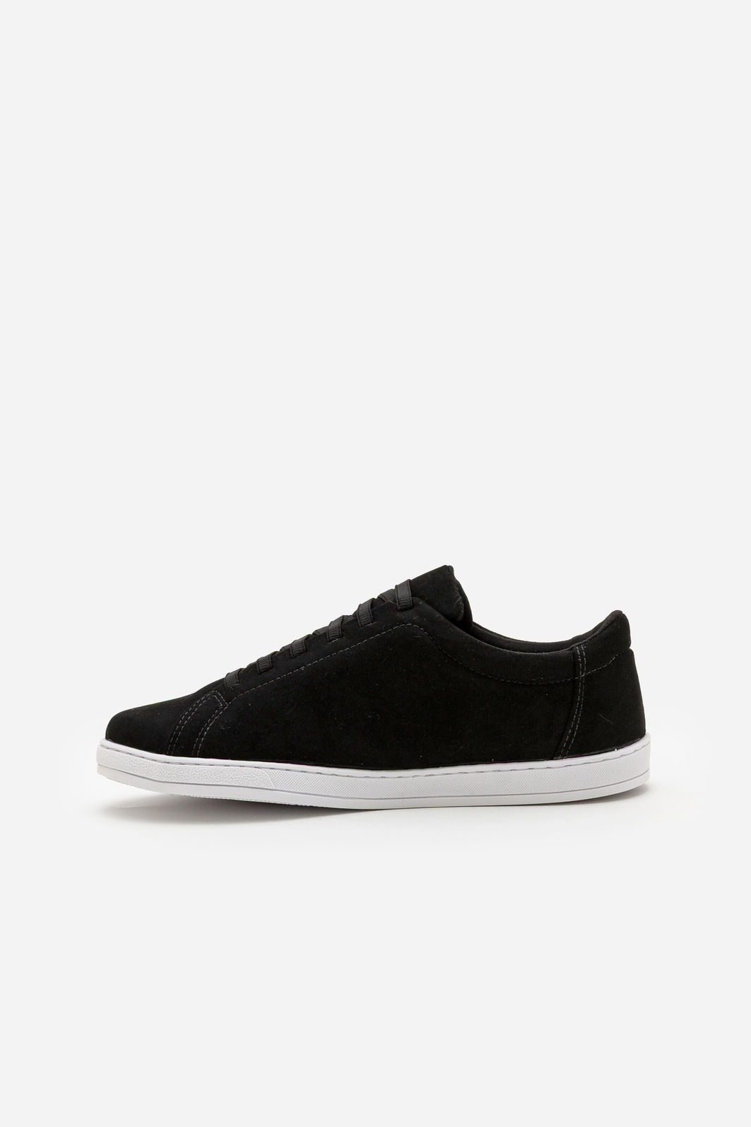 Tênis em Suede Exxtouro Preto Tênis em Suede Exxtouro Preto