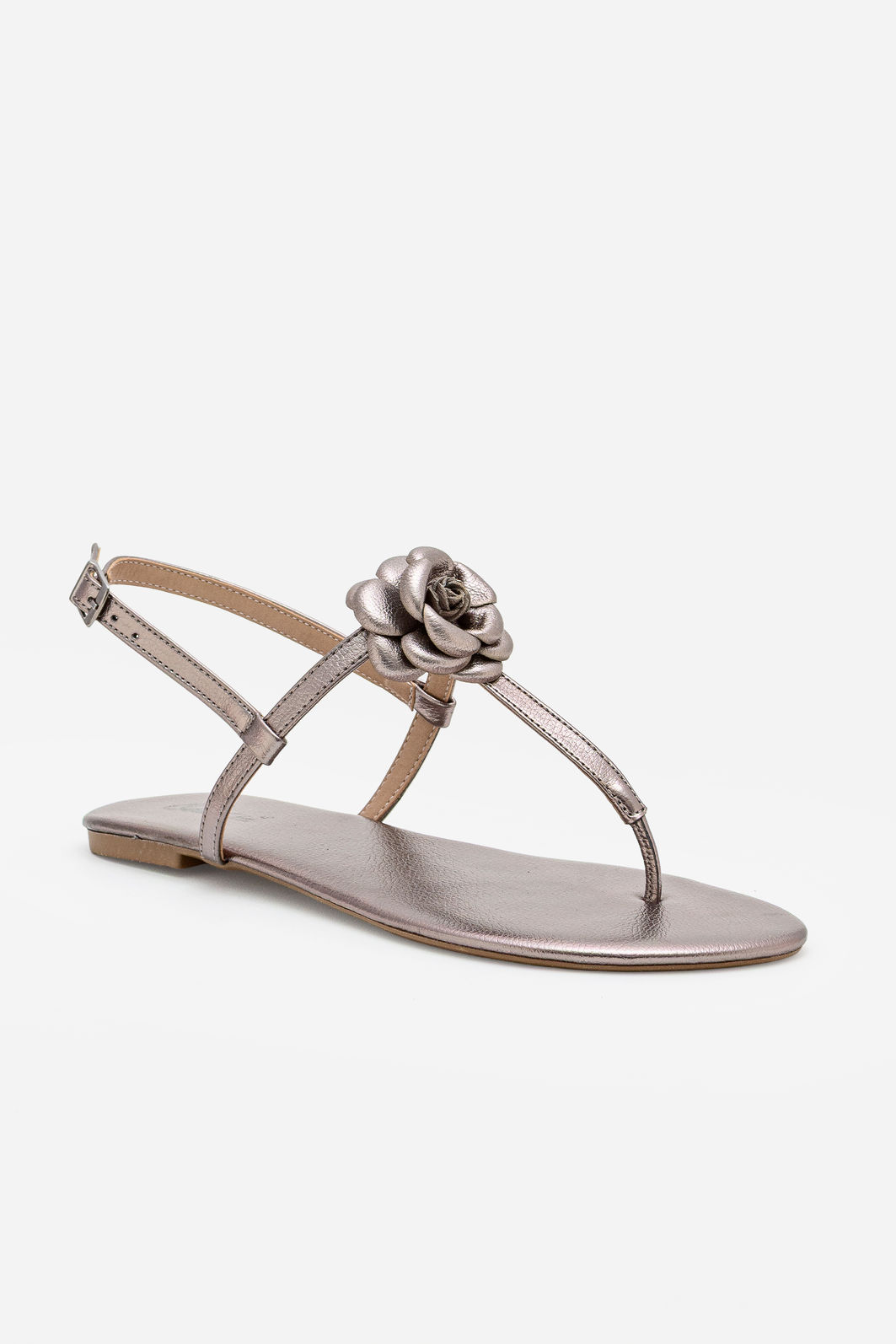 Rasteira Minimalista Com Flor Delicada Chumbo