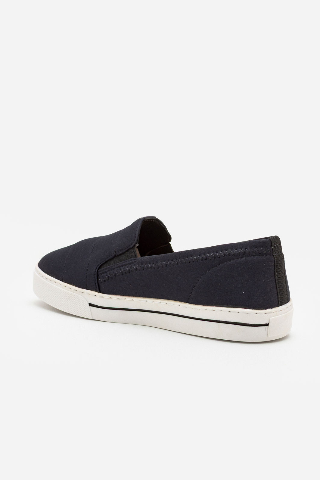 Tênis Slip On com Solado Alto Preto Tênis Slip On com Solado Alto Preto
