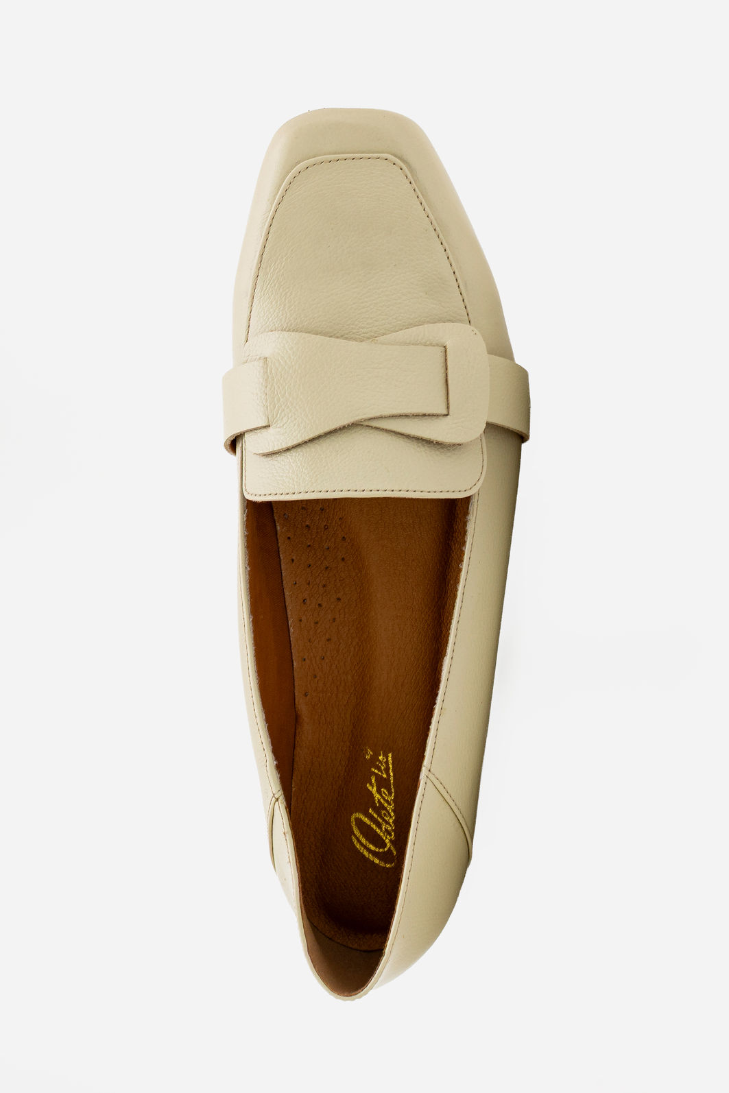 Mocassim Elegante em Couro Off White Mocassim Elegante em Couro Off White