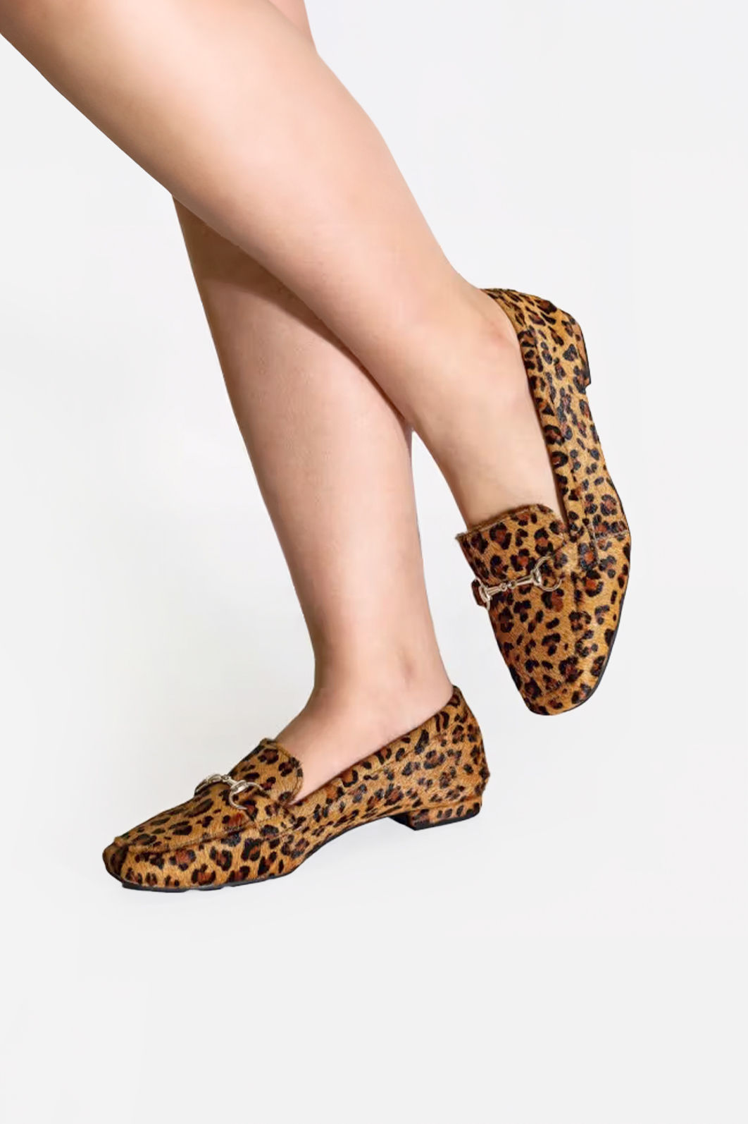 Mocassim Atemporal em Couro Pelo Onça Mocassim Atemporal em Couro Pelo Onça