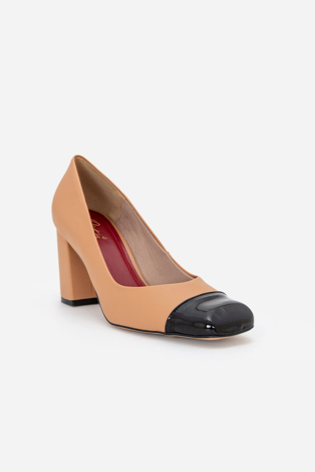 Scarpin com Bico Quadrado Preto e Salto Blocão Amêndoa Scarpin com Bico Quadrado Preto e Salto Blocão Amêndoa