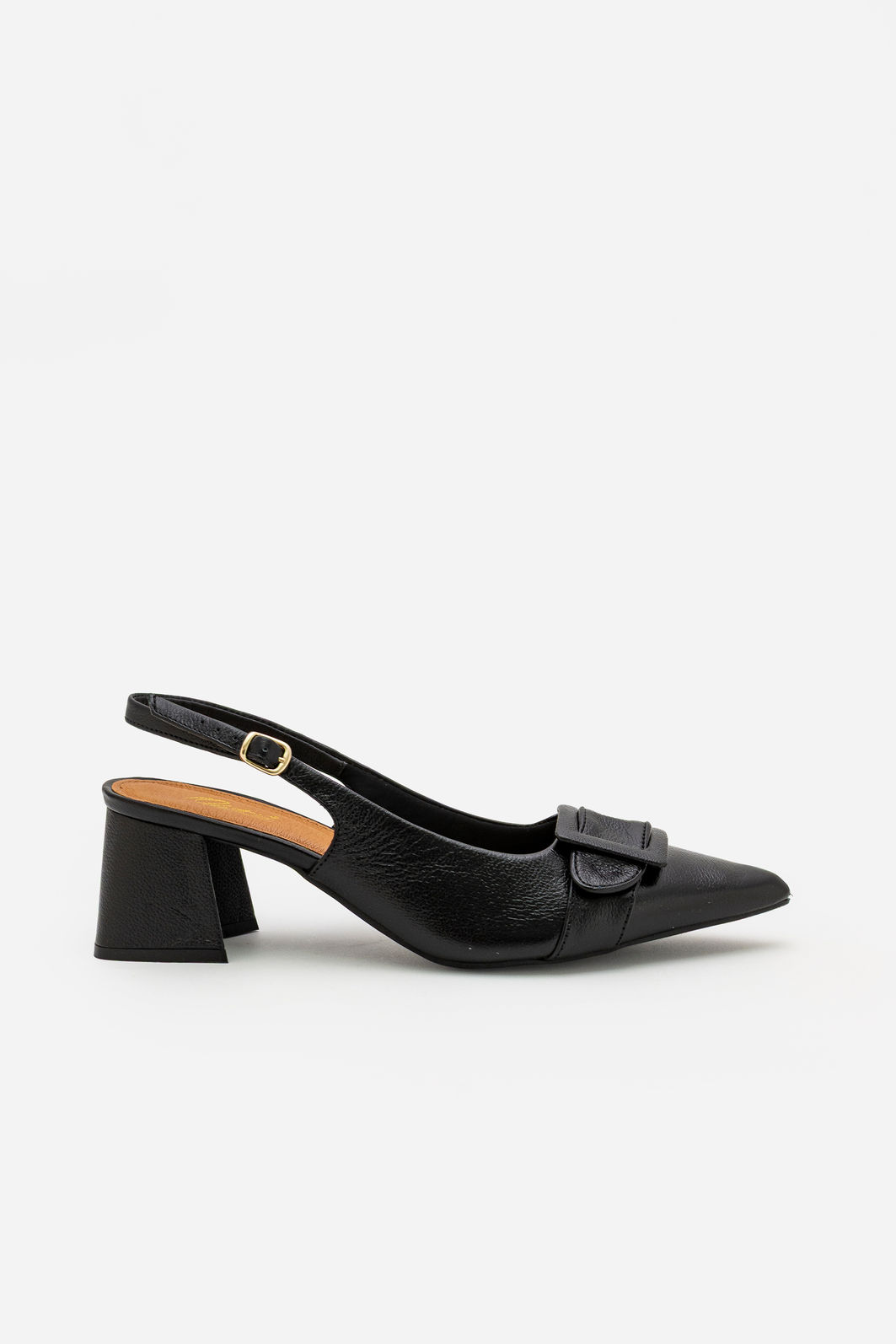 Chanel em Couro com Fivela e Salto Bloco Preto Chanel em Couro com Fivela e Salto Bloco Preto