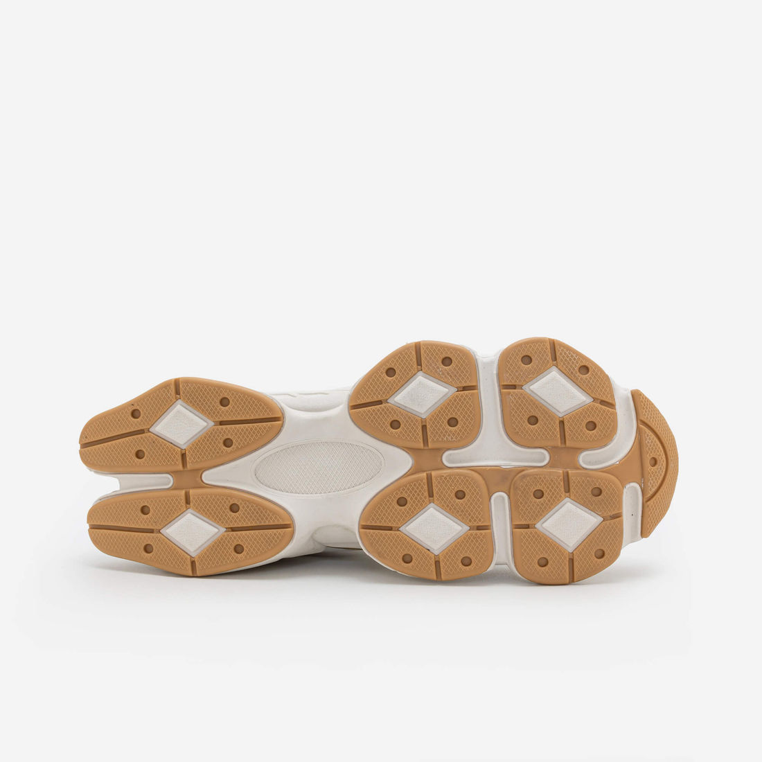 Tênis Chunky com Sola Esportiva Branco Tênis Chunky com Sola Esportiva Branco