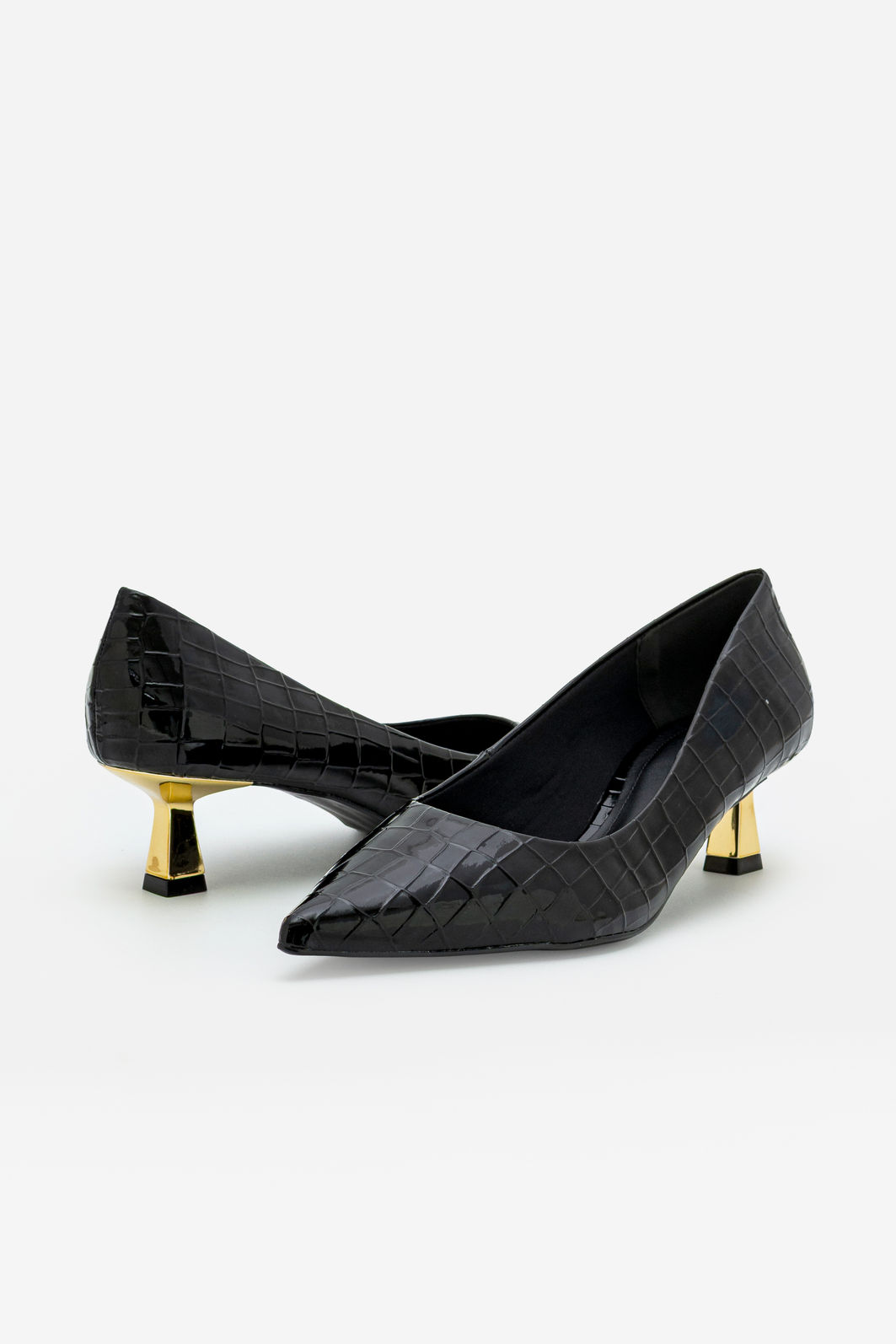 Scarpin em Croco Verniz com Salto Cromado Preto Scarpin em Croco Verniz com Salto Cromado Preto