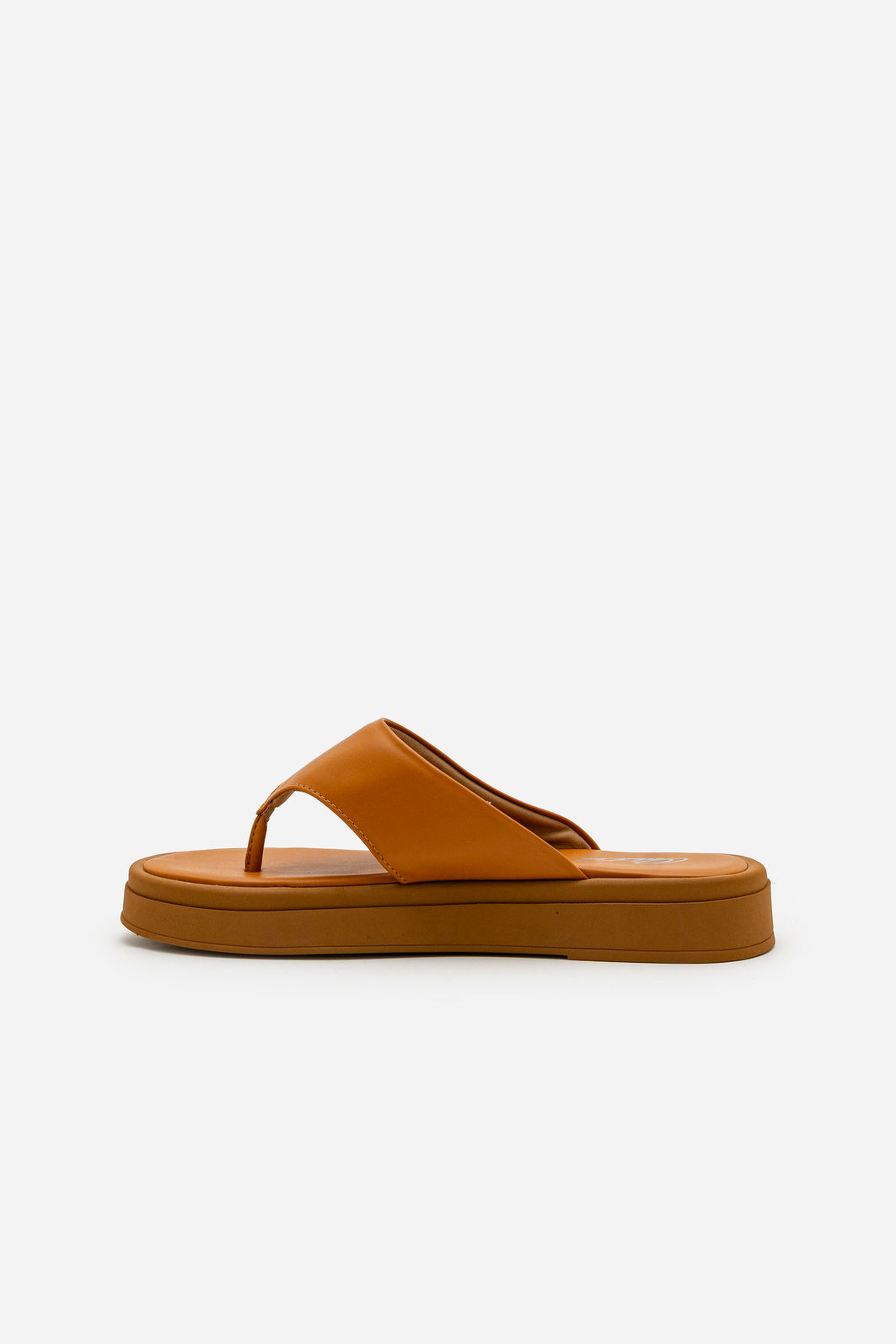 Mule Flatform de Dedo Caramelo Mule Flatform de Dedo Caramelo