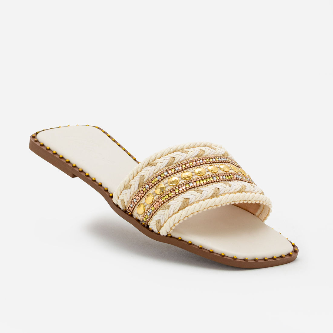 Rasteira com Tira Larga Bordada Off White Rasteira com Tira Larga Bordada Off White
