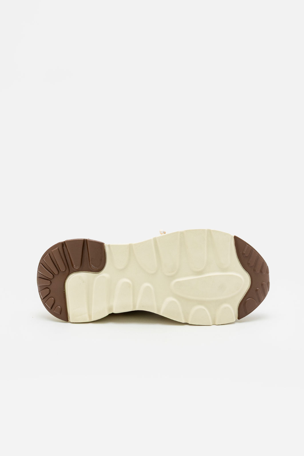 Tênis com Recortes e Solado Esportivo Off White